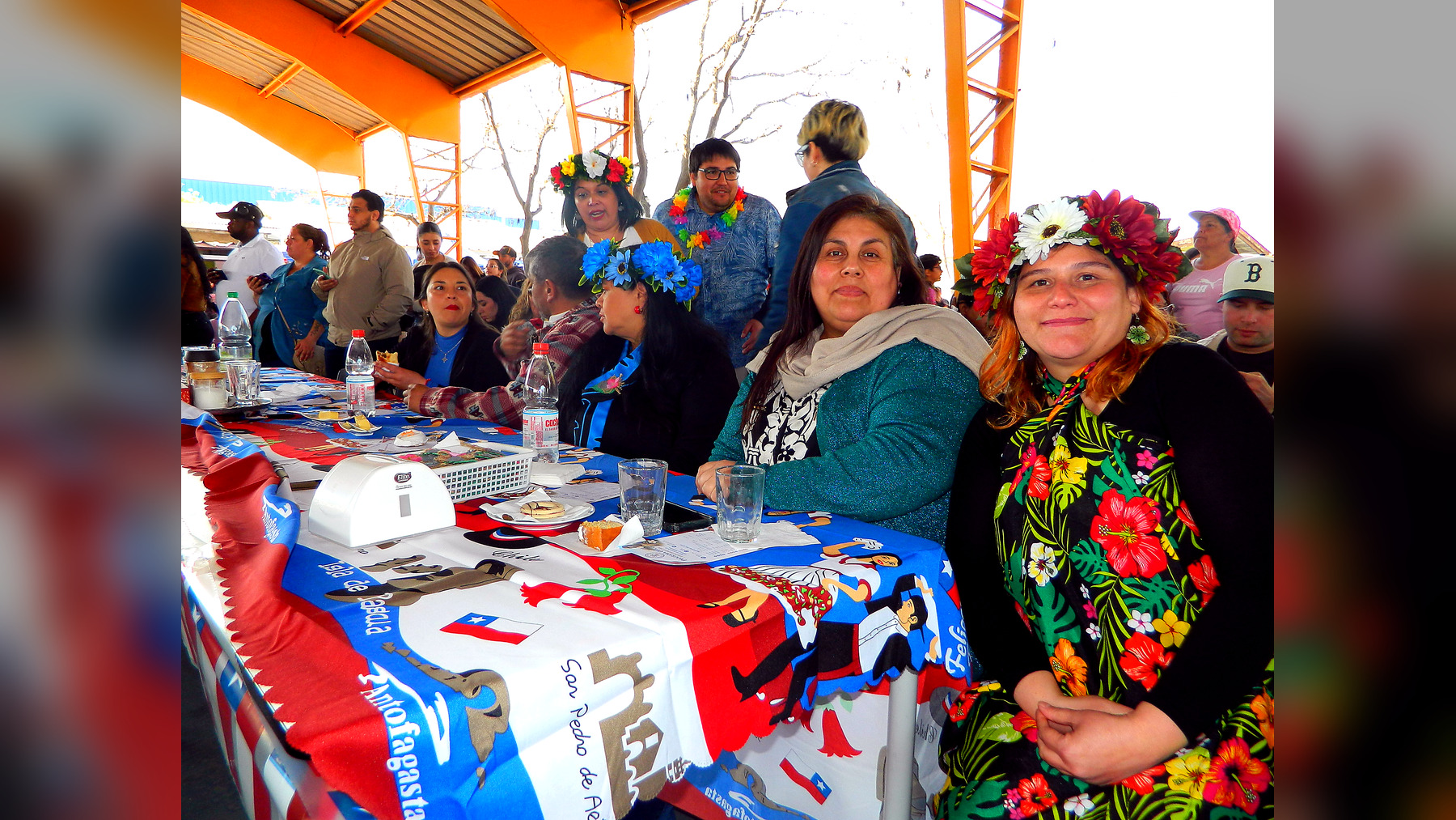 Autoridades e invitados especiales durante el Acto de Fiestas Patrias 2026, fotografía 7
